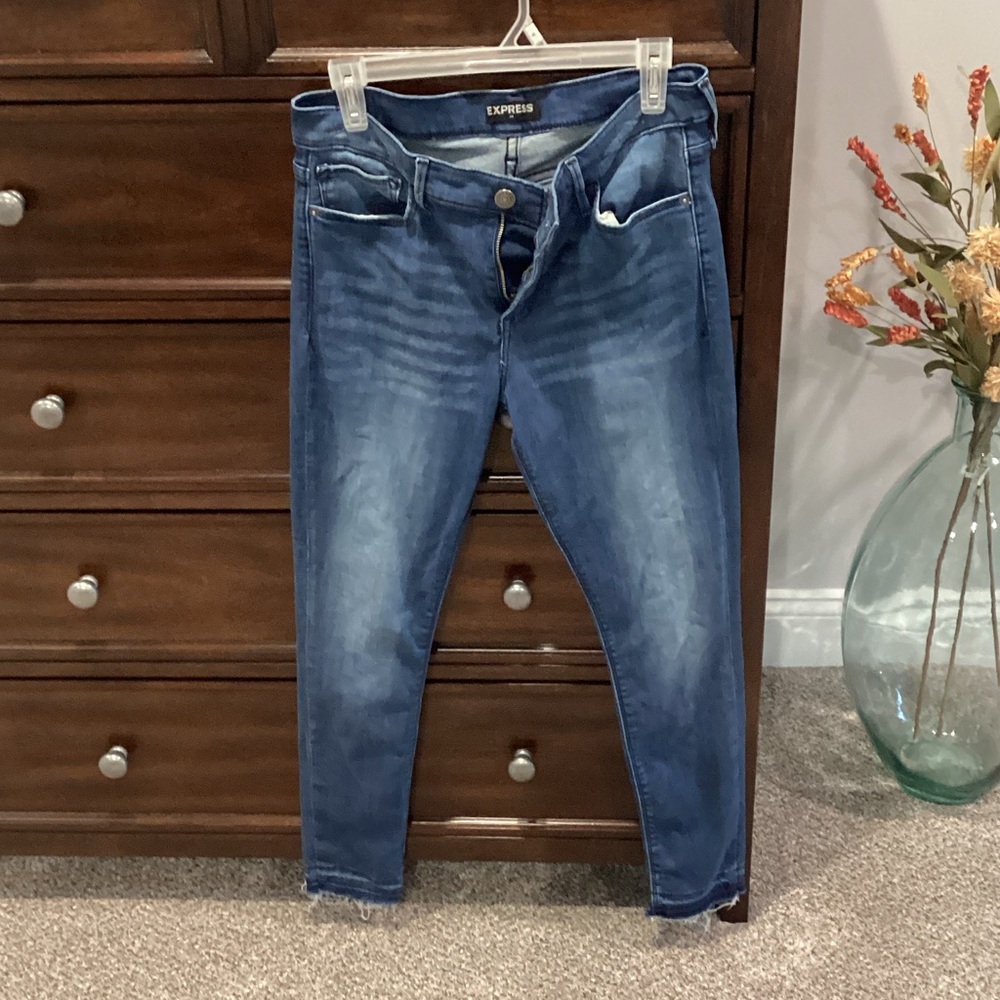 Express Women's Dark Blue Skinny Jeans